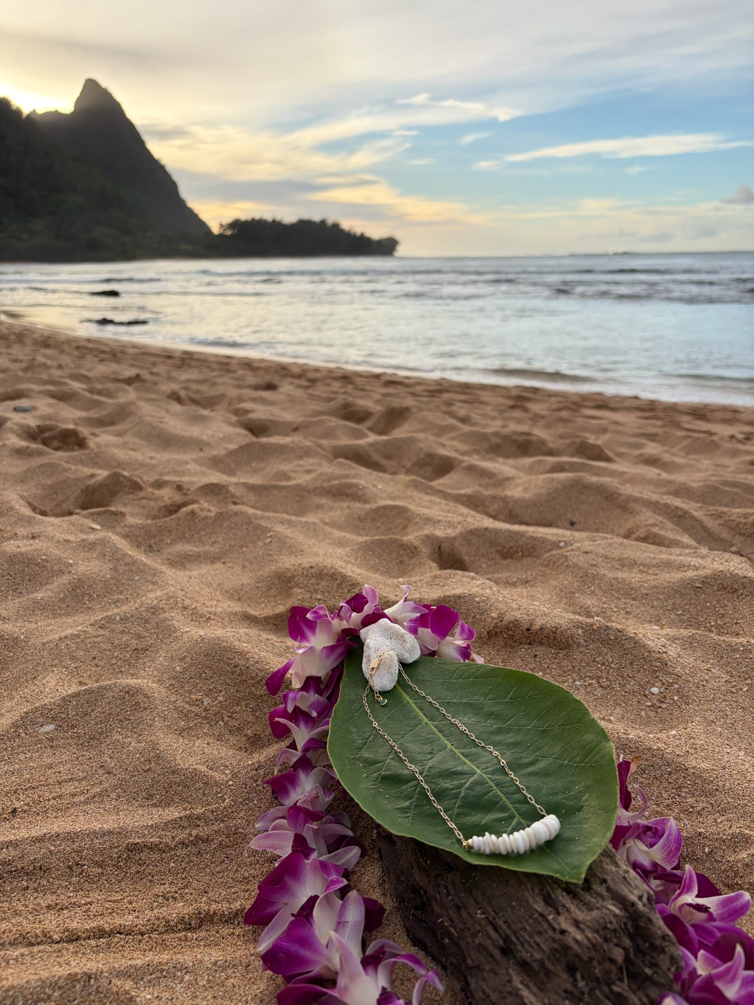 Hawaiian Puka Gold Chain Necklace